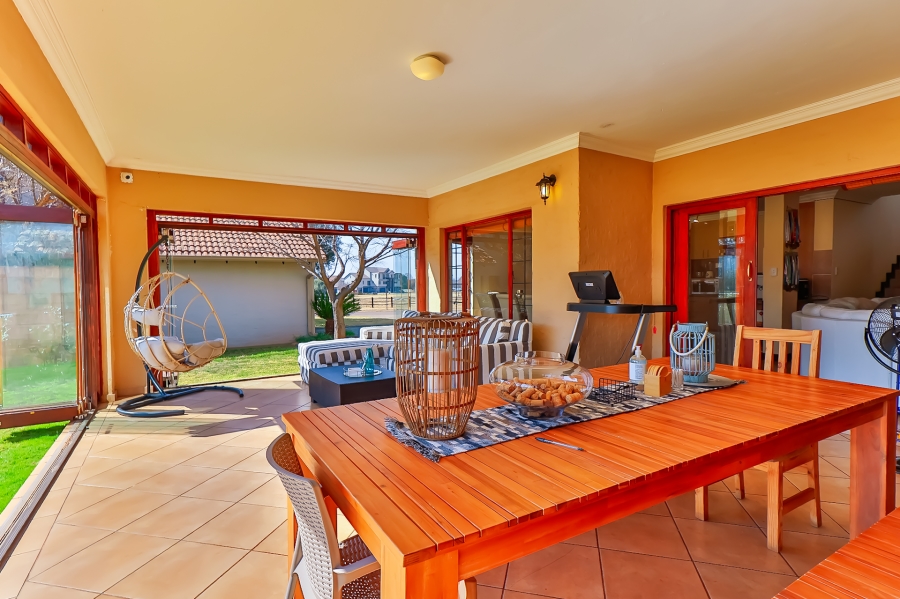 To Let 3 Bedroom Property for Rent in The Coves North West